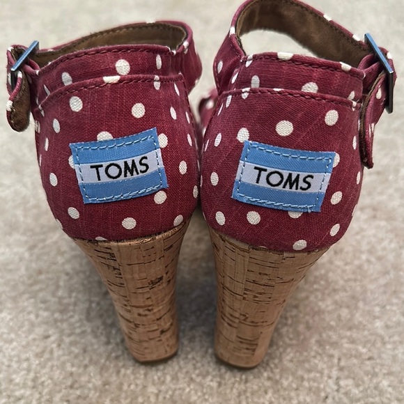 TOMS Women's Burgundy Polka Dot Wedge Cork Sandals 7.5 Open Toe Casual Party - Picture 5 of 10